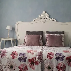 Close To Centre, 3 Rooms, 2 Bathr & Wc, Free Parking & Wifi, Spacious Living Area & Kitchen Vakantiehuis